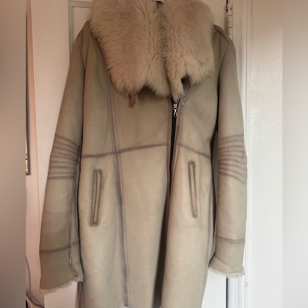 Shearling coat with hood